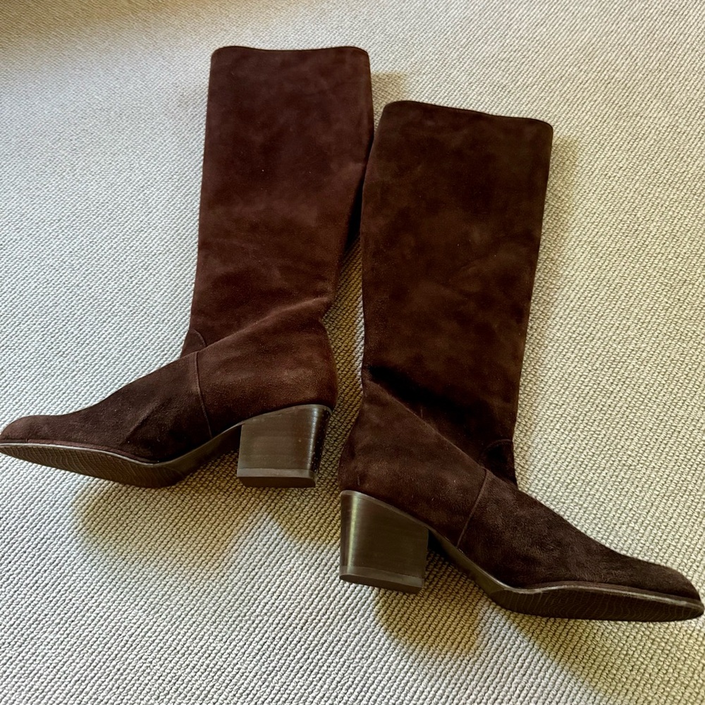 Stuart Weitzman Brown Heeled Boots with Chunky Heel